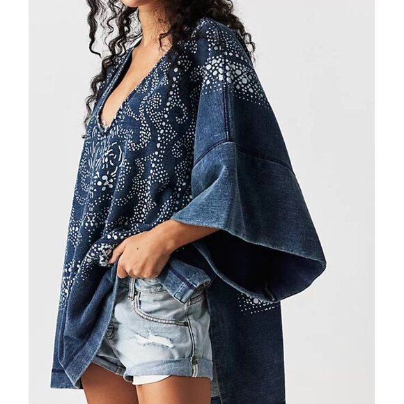 Free People On The Block Poncho L Denim Paisley Bandana Fits 3X 4X Artsy Lagen - Picture 1 of 12